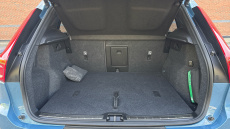 Volvo XC40 2.0 B3P Ultra Dark 5dr Auto Petrol Estate